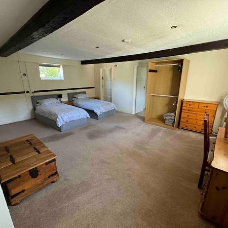 The Old Hay Barn - Games Room, Gym, Sleeps 8 Godmanchester 외부 사진